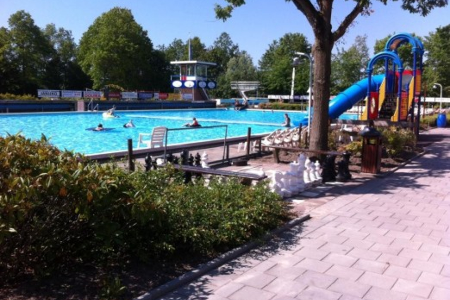 Schoolzwemwedstrijden,  maandag 7 juli